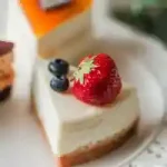 Tarta de melocotón y fresas-Aulafacil-pastel de frutas-sencillas-temáticas