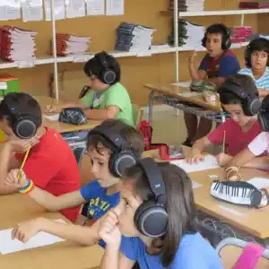 aprendizaje auditivo-kinestésico-verbal-estrategia-actividad-niño-alumno-reflexivo