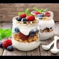 Parfaits de frutas-recetas-saludable-yogurt-granola-helado-gourmet