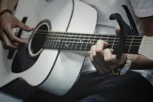 técnica de guitarra-mano derecha guitarra-guitarra española-guitarra acústica-técnicas de guitarra