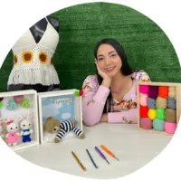 brenda villamizar-curso con certificado-oferta imperdible-instructora-madre-emprende desde casa